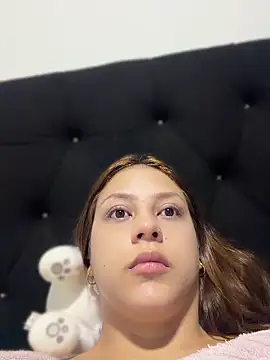 HayleyRoss  online show from 06.23.26