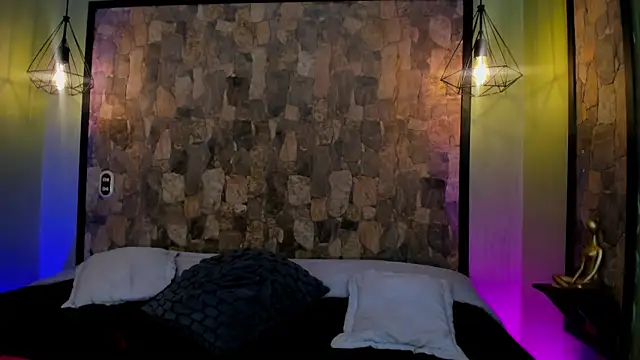 AshleyGross  online show from 05.30.26
