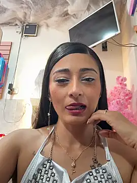 IsabellaMariet online show from 07.06.26