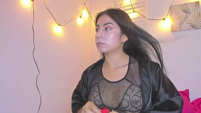 VictoriaaLopez online show from 06.30.26