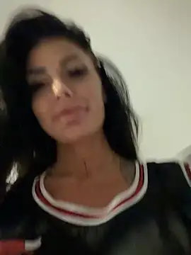 RaquelleXO online show from 06.05.26