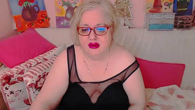 Maturelove xxx online show from 05.05.26