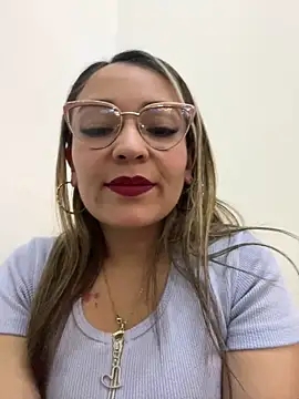 kimismile0414 online show from 05.05.26