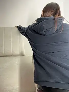 EmilyCxx online show from 05.03.26