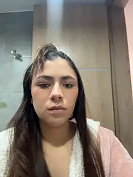 Snapshot of EmilyCxx chatting on 06.27.26 EmilyCxx online show from 06.27.26