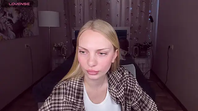NancyGlamour online show from 05.16.26