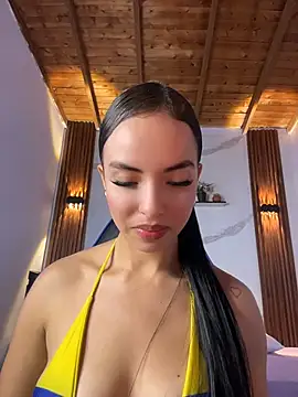 catalina lafer online show from 06.17.26