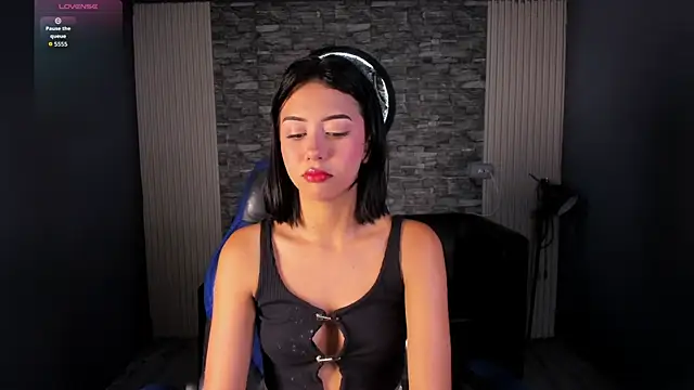 gemma 19  online show from 05.20.26