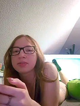 Freaky-Doll online show from 05.31.26