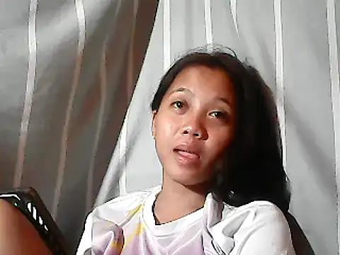 Snapshot of Yours_AsianPinayGirl18 chatting on 06.16.26 Yours AsianPinayGirl18 online show from 06.16.26