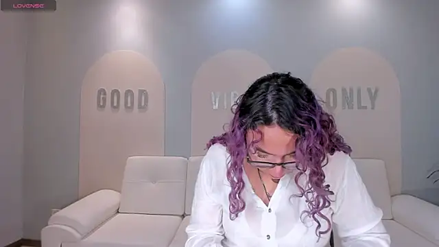 LoiseHarper online show from 05.03.26