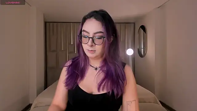 LoiseHarper online show from 06.19.26