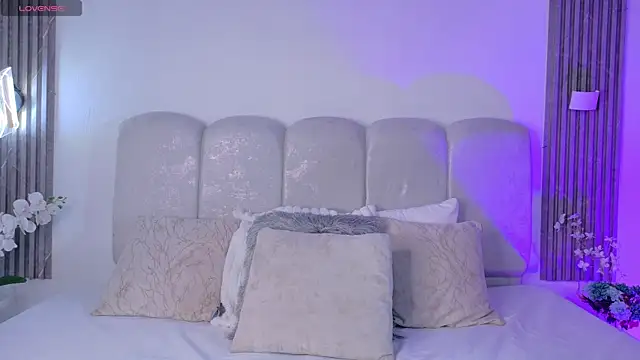 ScarlettVelvet online show from 06.26.26