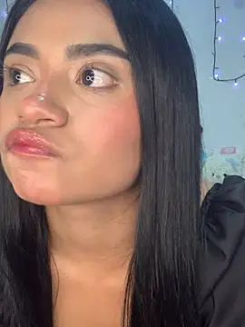 angiee boo1 online show from 05.06.26