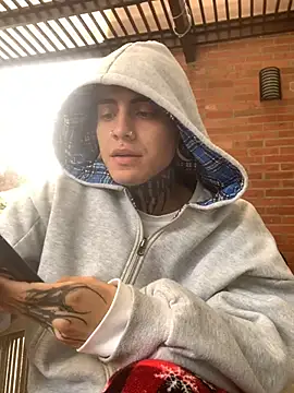  valentinoooo online show from 07.29.26