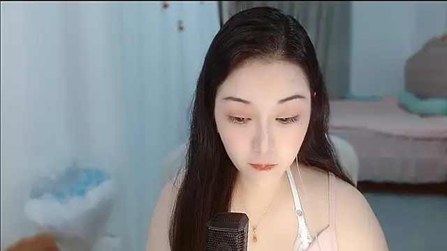 Snapshot of Amy-cnbaby chatting on 08.03.26 Amy-cnbaby online show from 08.03.26