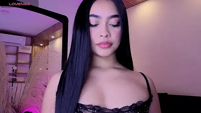 Chloe monroee online show from 08.01.26