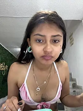 Snapshot of Noa_lau chatting on 07.08.26 Noa lau online show from 07.08.26