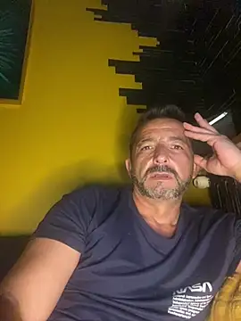 Snapshot of daddy3945 chatting on 05.31.26 daddy3945 online show from 05.31.26