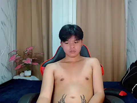 yourhotasiandoms online show from 05.03.26