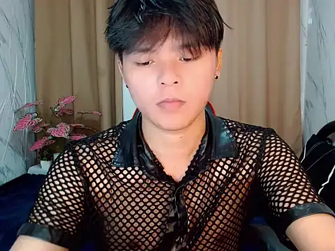yourhotasiandoms online show from 05.04.26