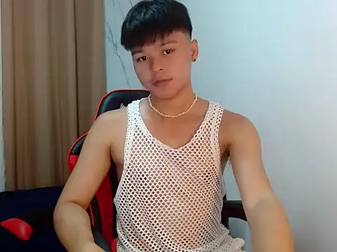 yourhotasiandoms online show from 05.08.26