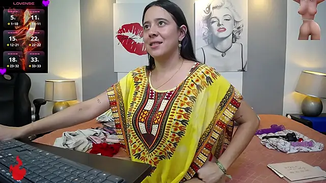 Snapshot of _tamara_priya_ chatting on 06.16.26 tamara priya online show from 06.16.26