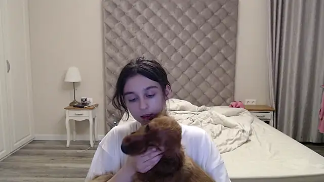 Snapshot of cute_lilia chatting on 05.26.26 cute lilia online show from 05.26.26