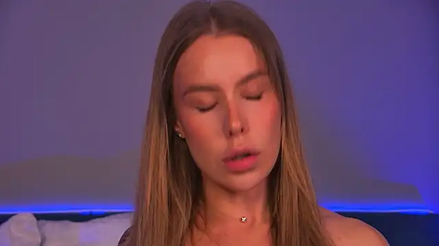 AshleyRoyse online show from 06.29.26