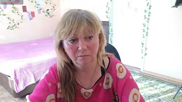 Snapshot of Melania_Cook chatting on 05.20.26 Melania Cook online show from 05.20.26
