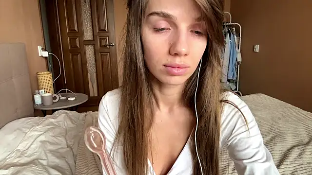 TrishIsaac online show from 05.21.26
