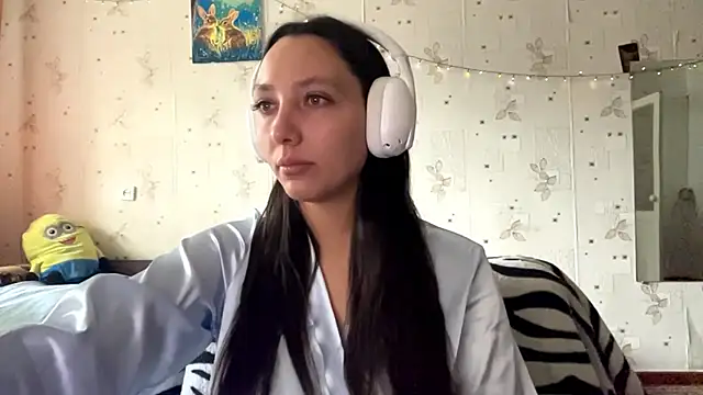 Snapshot of SheeringGape chatting on 06.01.26 SheeringGape online show from 06.01.26