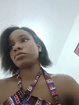 Snapshot of OshunHoney chatting on 06.21.26 OshunHoney online show from 06.21.26