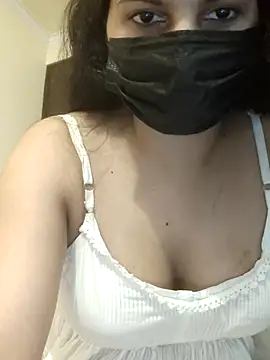 Snapshot of itz_gauri chatting on 07.19.26 itz gauri online show from 07.19.26