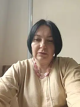 Snapshot of EmmaEmmy40 chatting on 06.06.26 EmmaEmmy40 online show from 06.06.26
