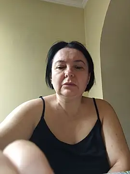 Snapshot of EmmaEmmy40 chatting on 07.05.26 EmmaEmmy40 online show from 07.05.26