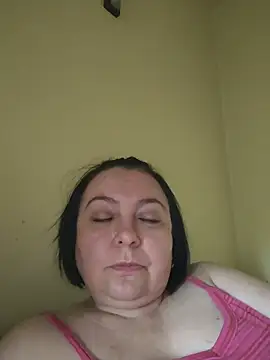 Snapshot of EmmaEmmy40 chatting on 07.27.26 EmmaEmmy40 online show from 07.27.26