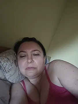Snapshot of EmmaEmmy40 chatting on 07.28.26 EmmaEmmy40 online show from 07.28.26