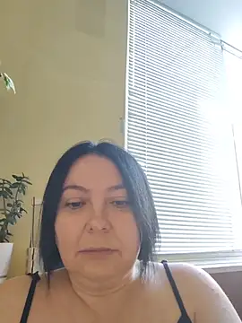 Snapshot of EmmaEmmy40 chatting on 07.29.26 EmmaEmmy40 online show from 07.29.26
