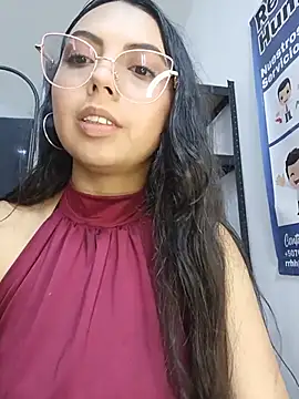 JENNIFER  03 online show from 08.04.26