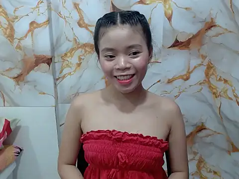 Snapshot of Sweet_Sarah69 chatting on 06.25.26 Sweet Sarah69 online show from 06.25.26