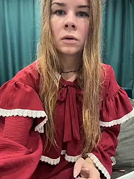 Snapshot of MaryMathews_ chatting on 06.19.26 MaryMathews online show from 06.19.26