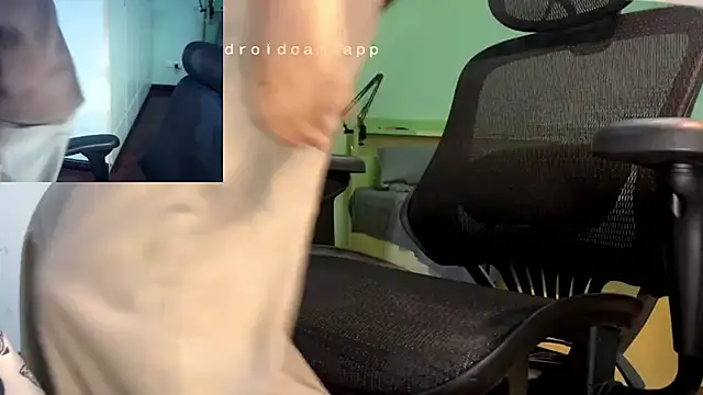 Snapshot of mrcake666 chatting on 06.07.26 mrcake666 online show from 06.07.26