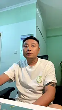 Snapshot of mrcake666 chatting on 07.21.26 mrcake666 online show from 07.21.26