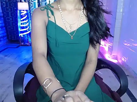 Snapshot of Annu_07 chatting on 05.17.26 Annu 07 online show from 05.17.26