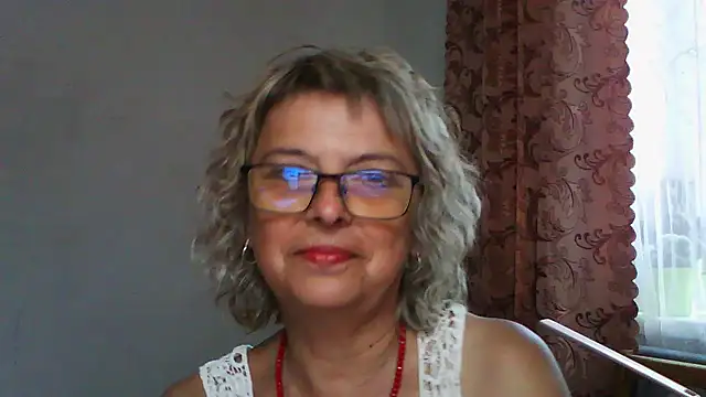 ElizabethGorden online show from 07.15.26