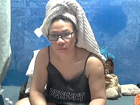 hotchilimom online show from 06.27.26