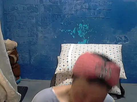 hotchilimom online show from 07.04.26