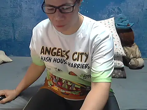 hotchilimom online show from 07.23.26