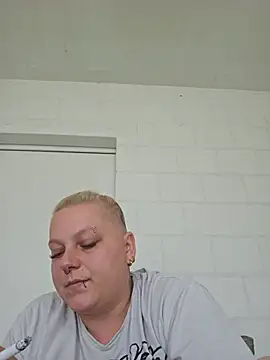 Lady Peggi online show from 06.09.26